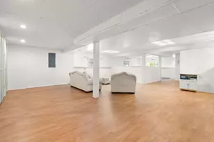 9027 N 100 E, Lake Village, IN 46349 - Photo 32