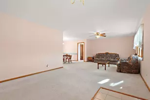 9027 N 100 E, Lake Village, IN 46349 - Photo 10