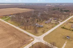 9027 N 100 E, Lake Village, IN 46349 - Photo 30