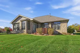 1135 Mary Ellen Dr, Crown Point, IN 46307 - Photo 38