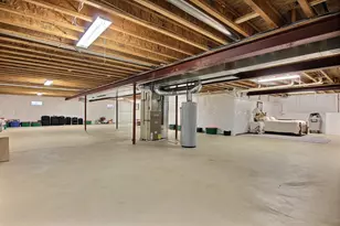 1135 Mary Ellen Dr, Crown Point, IN 46307 - Photo 36