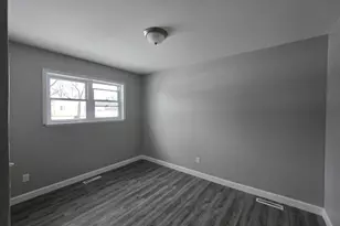 1044 Hobart St, Gary, IN 46406 - Photo 16