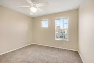 1063 E 116th Pl, Crown Point, IN 46307 - Photo 18