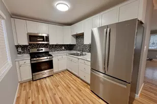 709 James Pl, Griffith, IN 46319 - Photo 8