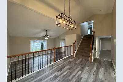 3072 W 55th Avenue, Merrillville, IN 46410 - Photo 6