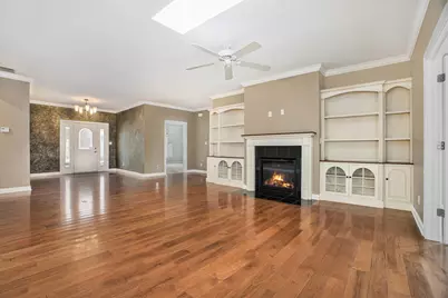 10198 California Street, Crown Point, IN 46307 - Photo 4