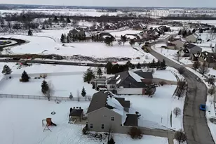 10198 California St, Crown Point, IN 46307 - Photo 40