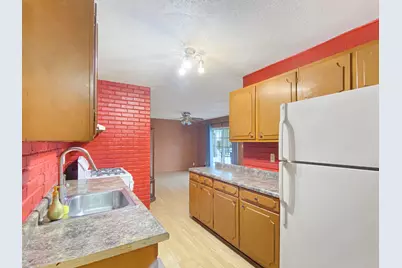 703 N Glenwood Avenue, Griffith, IN 46319 - Photo 14