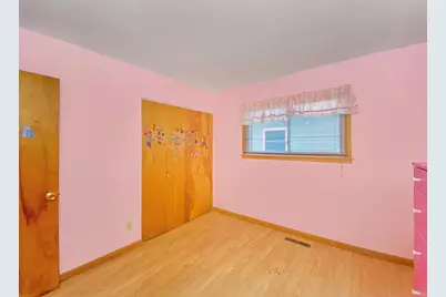 703 N Glenwood Avenue, Griffith, IN 46319 - Photo 6