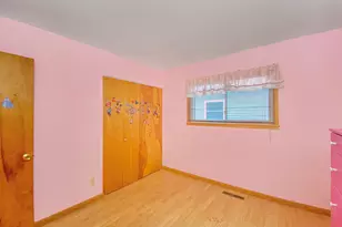 703 N Glenwood Ave, Griffith, IN 46319 - Photo 6