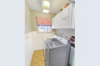 703 N Glenwood Avenue, Griffith, IN 46319 - Photo 16