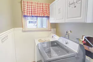 703 N Glenwood Ave, Griffith, IN 46319 - Photo 16