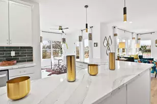 22 Levanno Dr, Crown Point, IN 46307 - Photo 14