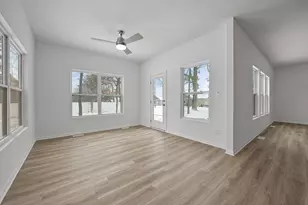 22 Levanno Dr, Crown Point, IN 46307 - Photo 16