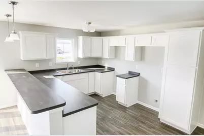 1450 Lake Street, Hobart, IN 46342 - Photo 4