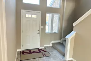 1446 Lake St, Hobart, IN 46342 - Photo 10