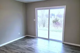 8652 Madison St, Merrillville, IN 46410 - Photo 14