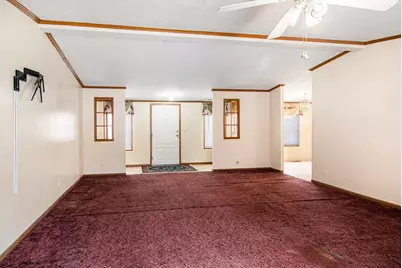 574 E 1100 N, Westville, IN 46391 - Photo 6