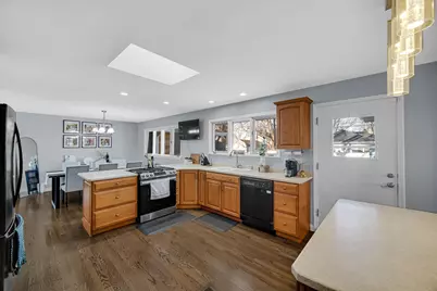 3011 Garfield Avenue, Highland, IN 46322 - Photo 8