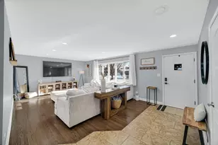 3011 Garfield Ave, Highland, IN 46322 - Photo 2