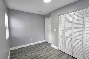 4525 Tyler St, Gary, IN 46408 - Photo 8