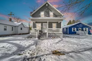 404 F St, La Porte, IN 46350 - Photo 2