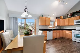 10399 Pike St, Crown Point, IN 46307 - Photo 8