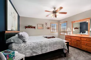 10399 Pike St, Crown Point, IN 46307 - Photo 16