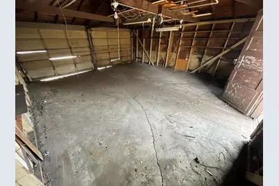 7339 Jefferson Avenue, Hammond, IN 46324 - Photo 22