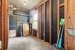 432 Washington Park Blvd, Michigan City, IN 46360 - Photo 16