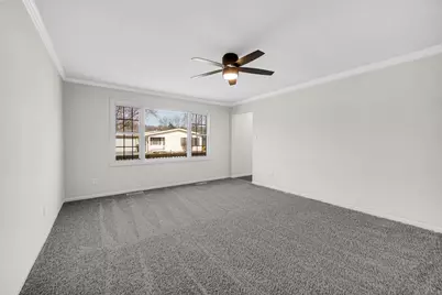 372 Raven Court, Valparaiso, IN 46385 - Photo 6