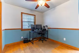 3931 Clough Ave, Highland, IN 46322 - Photo 16