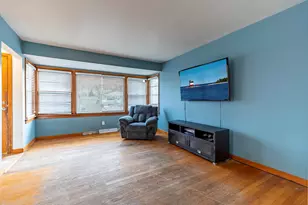 3931 Clough Ave, Highland, IN 46322 - Photo 12