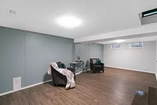 8726 Lakewood Ave, Gary, IN 46403 - Photo 20