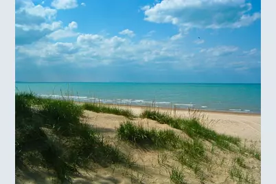 8726 Lakewood Avenue, Gary, IN 46403 - Photo 4