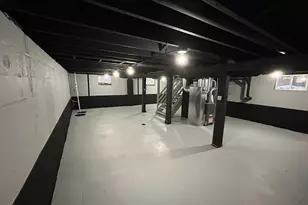 334 N Dwiggins St, Griffith, IN 46319 - Photo 6