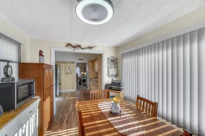 10 N Michigan Street, LaCrosse, IN 46348 - Photo 12