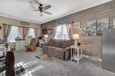 10 N Michigan Street, LaCrosse, IN 46348 - Photo 6