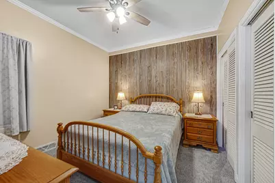 10 N Michigan Street, LaCrosse, IN 46348 - Photo 14