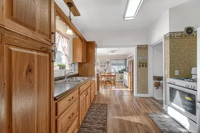 10 N Michigan Street, LaCrosse, IN 46348 - Photo 8