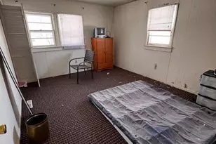 304 E Jackson Rd, Chesterton, IN 46304 - Photo 6