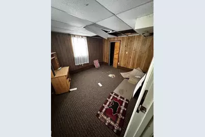 304 E Jackson Road, Chesterton, IN 46304 - Photo 4