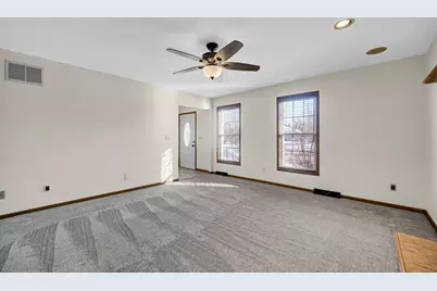 253 Moncrief Drive, Valparaiso, IN 46385 - Photo 6