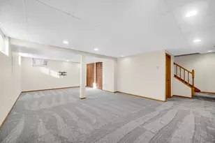 253 Moncrief Dr, Valparaiso, IN 46385 - Photo 22