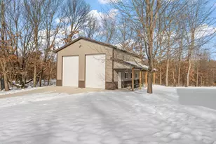 6776 Fox Crossing, Knox, IN 46534 - Photo 36