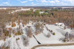 6776 Fox Crossing, Knox, IN 46534 - Photo 34