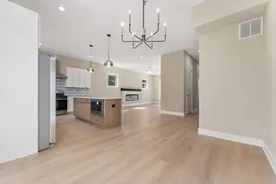 57 Sanctuary Dr, Valparaiso, IN 46385 - Photo 10