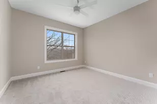 57 Sanctuary Dr, Valparaiso, IN 46385 - Photo 28