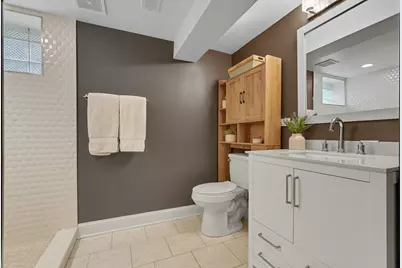 6833 Baring Avenue, Hammond, IN 46324 - Photo 16