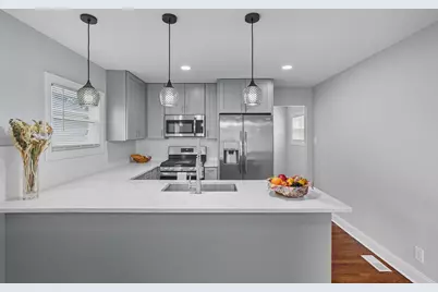 6833 Baring Avenue, Hammond, IN 46324 - Photo 6